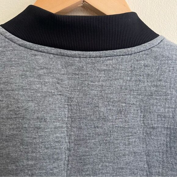 Reebok-RBX Tempo Scuba Bomber Women’s
Jacket Size Medium Grey/Black - Picture 8 of 12